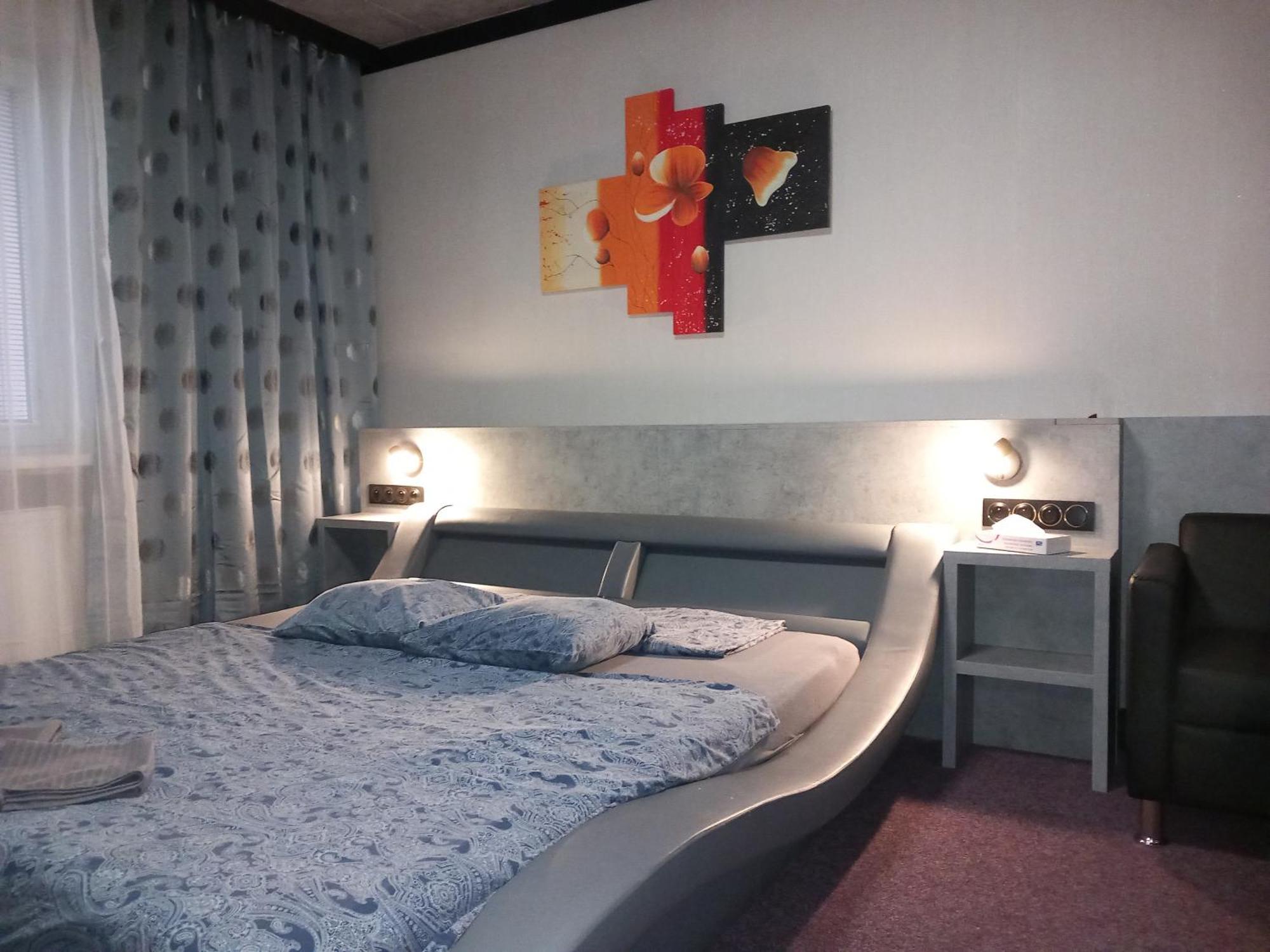 Penzion Vulture Ostrava Hotel Екстериор снимка